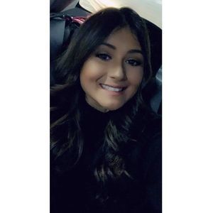 Meet your Posher, Ana